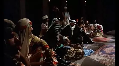 একটি হট ইংলিশ সেক্স ভিডিও বড় লিঙ্গ দিয়ে, ভদ্রলোক pleasantly পায়ূ মেয়েদের fucks