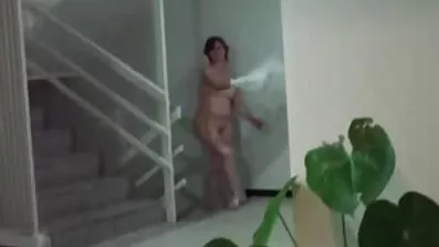 কিউট মেয়ে blowjob দেয় এবং তার মুখের সেক্স ইংলিশ ভিডিও উপর বাঁড়া লাগে