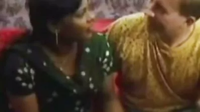 বাঁড়া এবং একটি প্রলোভনসঙ্কুল ভদ্রমহিলার পাছায় আবার ইংলিশ সেক্স ভিডিও fucked